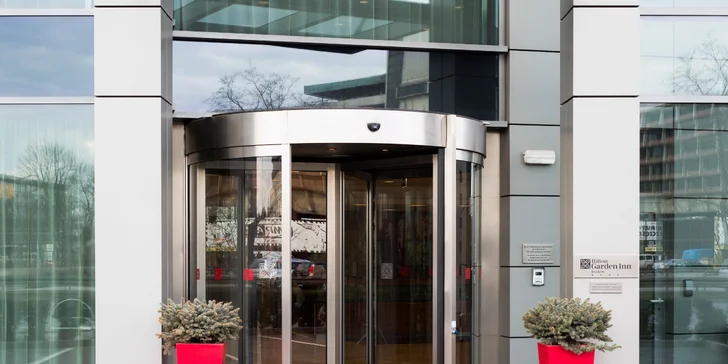 Hotel v Krakove blízko centra: vhodný na prácu, 24 hodinové biznis centrum i obchod, raňajky či večera a parkovanie v cene