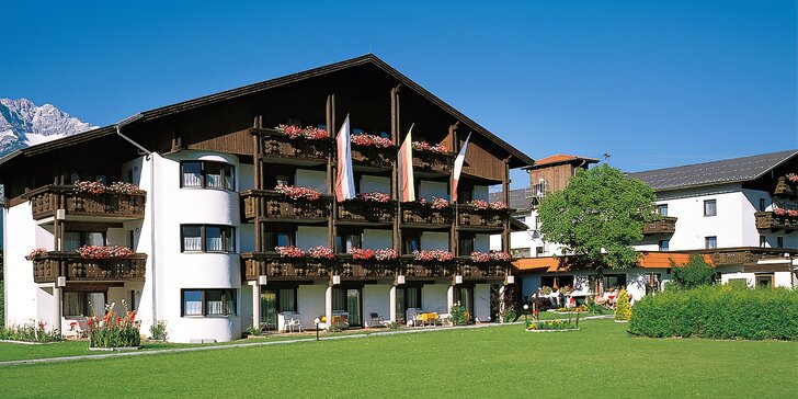 Jarná alebo letná dovolenka v Rakúsku: hotel 7 km od Innsbrucku, polpenzia a wellness, first minute zľavy