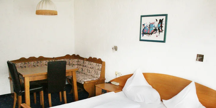 Jarná alebo letná dovolenka v Rakúsku: hotel 7 km od Innsbrucku, polpenzia a wellness