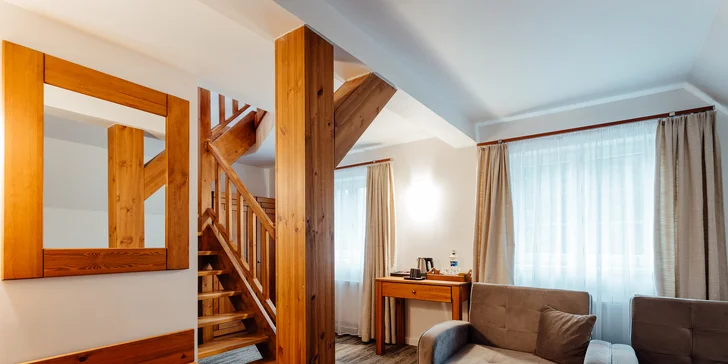 Horský hotel v Jasnej plný podmanivých výhľadov na brehu Vrbického plesa s wellness a stravou
