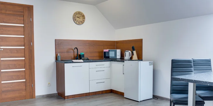 Plne zariadené apartmány pri Bešeňovej pre pár i rodinu s možnosťou stravovania a wellness