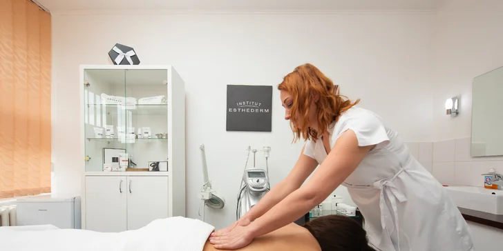 Vstup do wellness s uvoľňujúcou masážou alebo kozmetickým ošetrením v Bardejovských kúpeľoch