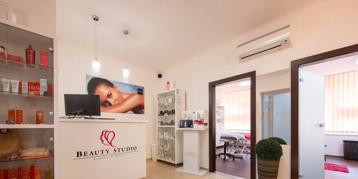 Vstup do wellness s uvoľňujúcou masážou alebo kozmetickým ošetrením v Bardejovských kúpeľoch
