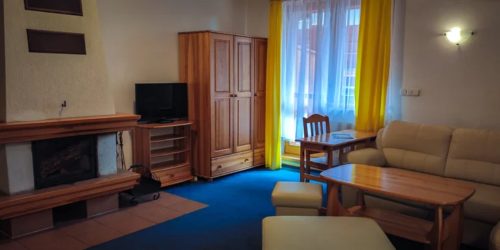 Aktívny pobyt plný športu a tatranskej prírody: penzión v centre Tatranskej Lomnice s raňajkami