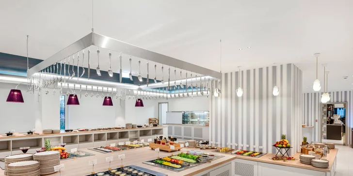 Cesta okolo sveta v 5* rezorte pri Balatone: wellness pre dospelých aj vlastný Family Park pre deti neobmedzene