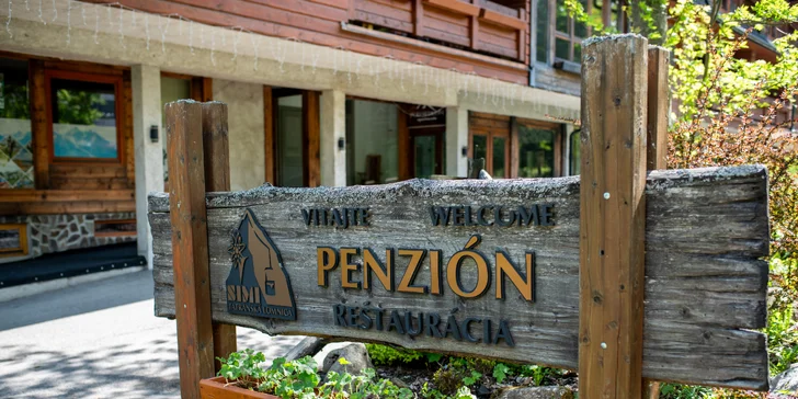Aktívny pobyt plný športu a tatranskej prírody: penzión v centre Tatranskej Lomnice s raňajkami