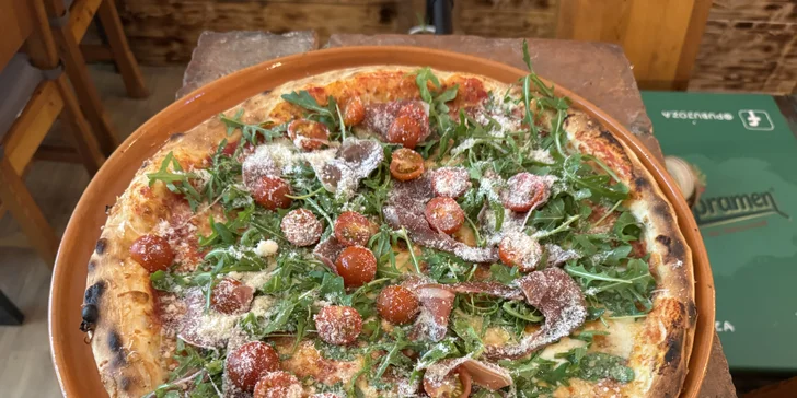 Chrumkavá pizza podľa vášho výberu: Na výber až 18 druhov