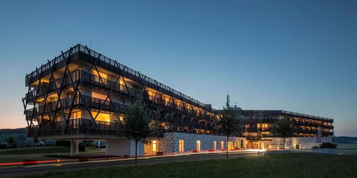 Luxusný wellness pobyt v modernom adult only hoteli: saunové rituály aj all inclusive