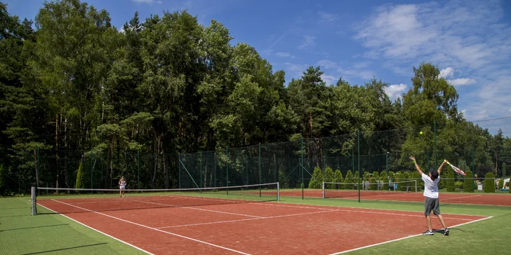 Pobyt v poľskom meste Zawiercie: neobmedzený wellness so saunami, bazén s toboganom, polpenzia aj túry