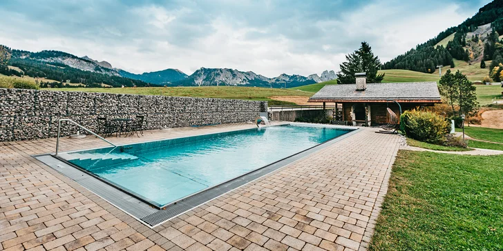 Tirolské Alpy: hotel pri lanovke, wellness, vynikajúca polpenzia a zľavová Tannheimertal Card