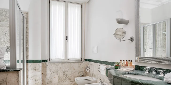 Letná dovolenka v talianskom Rimini: 4* hotel 250 m od pláže, raňajky alebo polpenzia