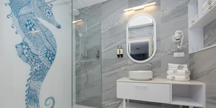 Baltský rezort pri pláži v Pobierowo: polpenzia, neobmedzený wellness aj zábava pre deti
