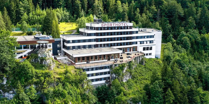Dovolenka v rakúskych Alpách: polpenzia, neobmedzený wellness a fitness, desiata na túry