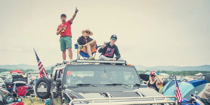 3-dňová vstupenka na CAR AT Festival: VIP alebo s exkluzívnym parkovaním a vyhradeným stanovým miestom