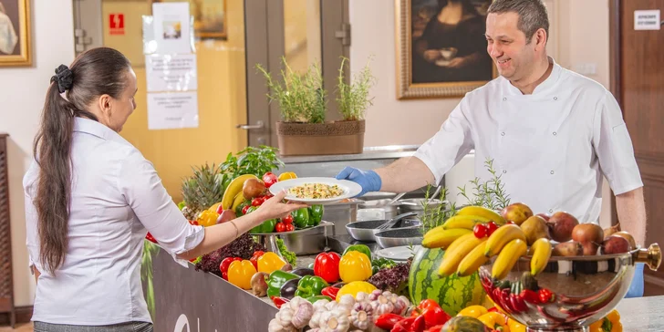 Dovolenka pri Baltskom mori: hotel pri ekoparku, neobmedzený wellness a polpenzia s live cooking a pizzou