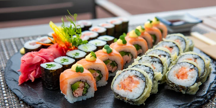 Famózny sushi set: 36 vymaznaných kúskov s lososom či tuniakom