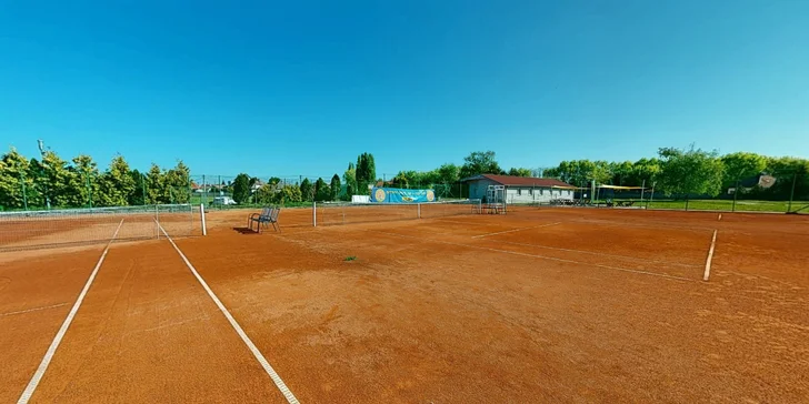 Poď si zahrať bedminton alebo tenis do ŠPORT Malinovo