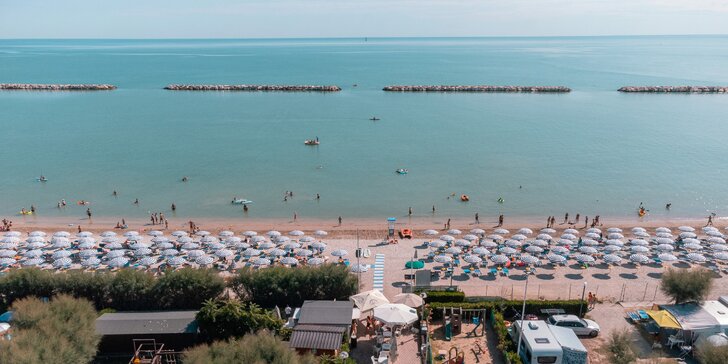 Príjemný kemp v Taliansku priamo pri Jadranskom mori pre pár i rodinu aj s možnosťou stravy