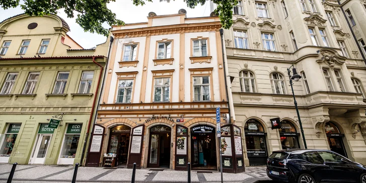 Pobyt v centre Prahy: hotel pri Staromestskom námestí s raňajkami