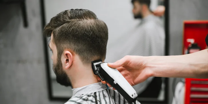 Barberské služby v SPŌT Barbershop: Pánsky strih s úpravou brady i bez alebo VIP combo s masážou hlavy
