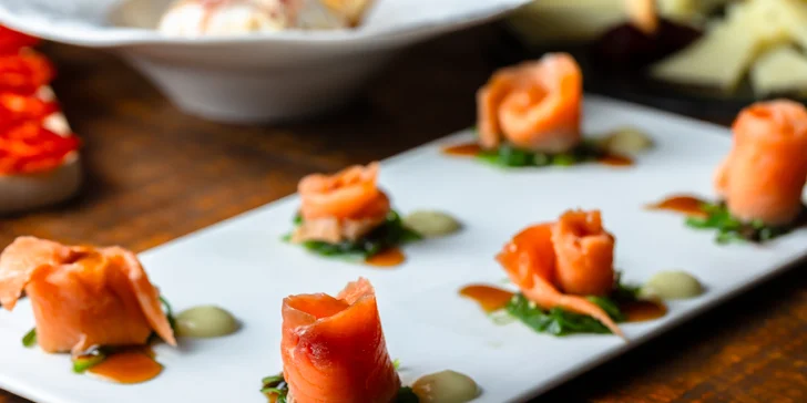 Ochutnajte molekulárnu kuchyňu: Burrata, lososové sashimi či chorizo