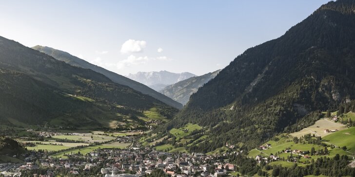 Údolie Gastein: hotel v 1000 m n. m., bohato vybavený wellness, polpenzia a požičanie bicyklov