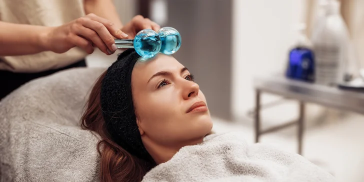 Kozmetické ošetrenia: osviežujúce cryo ošetrenie, hĺbkové čistenie, hydrotouch alebo liftingové