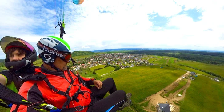 Tandemový paragliding: Vzneste sa k oblakom s reprezentantom a majstrom Slovenska