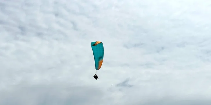 Tandemový paragliding: Vzneste sa k oblakom s reprezentantom a majstrom Slovenska
