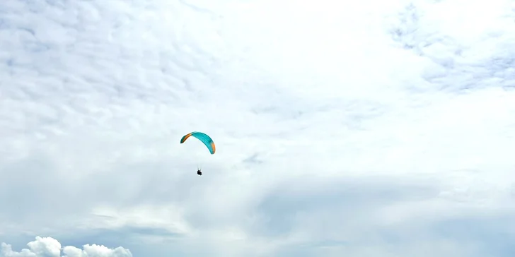Tandemový paragliding: Vzneste sa k oblakom s reprezentantom a majstrom Slovenska