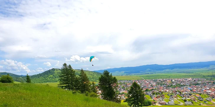 Tandemový paragliding: Vzneste sa k oblakom s reprezentantom a majstrom Slovenska