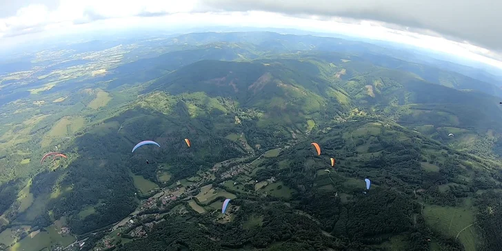 Tandemový paragliding: Vzneste sa k oblakom s reprezentantom a majstrom Slovenska