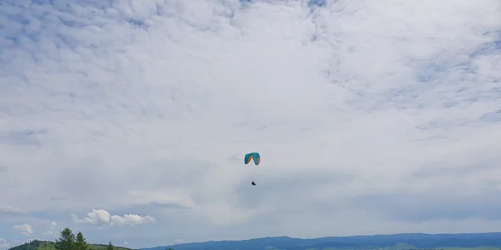 Tandemový paragliding: Vzneste sa k oblakom s reprezentantom a majstrom Slovenska
