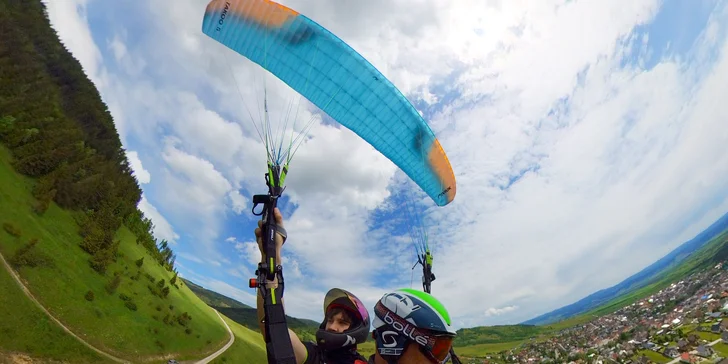 Tandemový paragliding: Vzneste sa k oblakom s reprezentantom a majstrom Slovenska