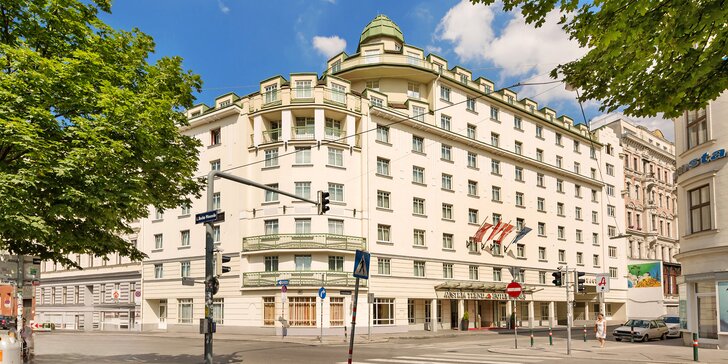 Pobyt v 4* hoteli v centre Viedne s raňajkami a jazdou na ruskom kolese