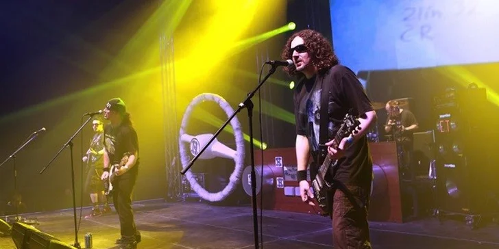 Vstupenka na koncert skupiny Horkýže Slíže v Leviciach