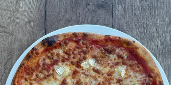 Chrumkavá pizza podľa vlastného výberu, na výber až z 11 druhov!