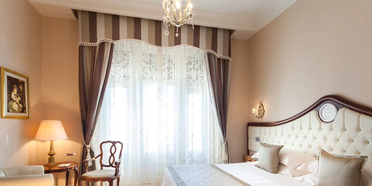 5* Grand Hotel Rimini: poloha hneď pri pláži, bazén, talianske raňajky a úžasná atmosféra