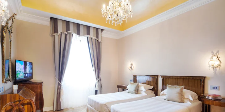 5* Grand Hotel Rimini: poloha hneď pri pláži, bazén, talianske raňajky a úžasná atmosféra
