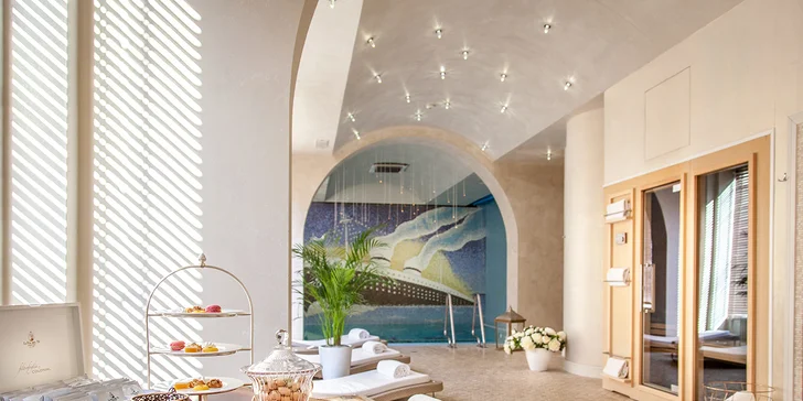 5* Grand Hotel Rimini: poloha hneď pri pláži, bazén, talianske raňajky a úžasná atmosféra