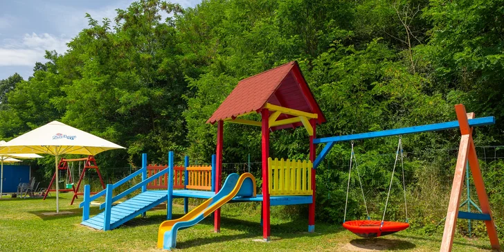 Celodenné vstupy pre deti i dospelých na letné KÚPALISKO TEPLIČKY KRUPINA