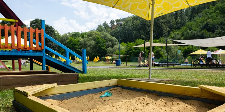 Celodenné vstupy pre deti i dospelých na letné KÚPALISKO TEPLIČKY KRUPINA