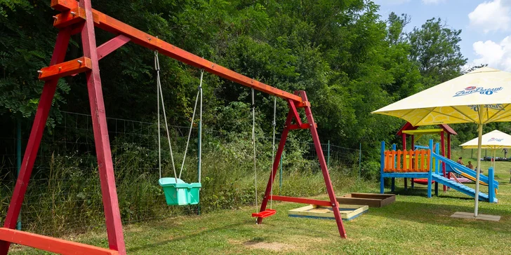 Celodenné vstupy pre deti i dospelých na letné KÚPALISKO TEPLIČKY KRUPINA