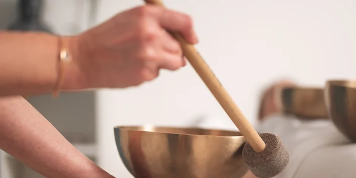 Soundhealing: Individuálna alebo skupinová terapia zvukom