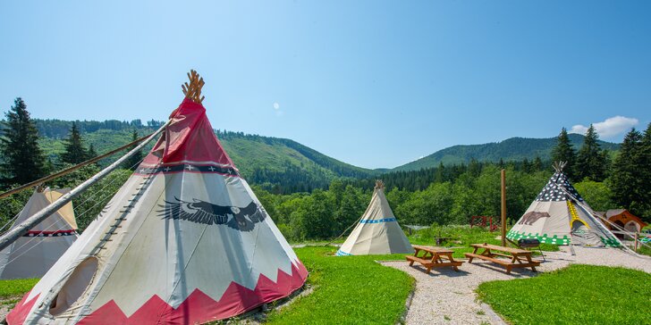 Skvelý zážitok v Slovenskom raji: pobyt v stane, voze, chalúpke či western penzióne s možnosťou jazdy na koni so záprahom