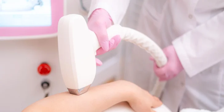 Pohodlne a bez bolesti: Laserová epilácia špičkovým diódovým medicínskym laserom