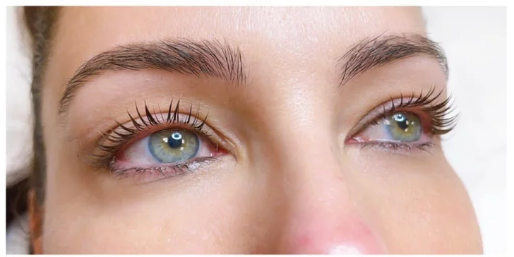 Lash lifting rias, 3D mihalnice alebo laminácia či úprava obočia