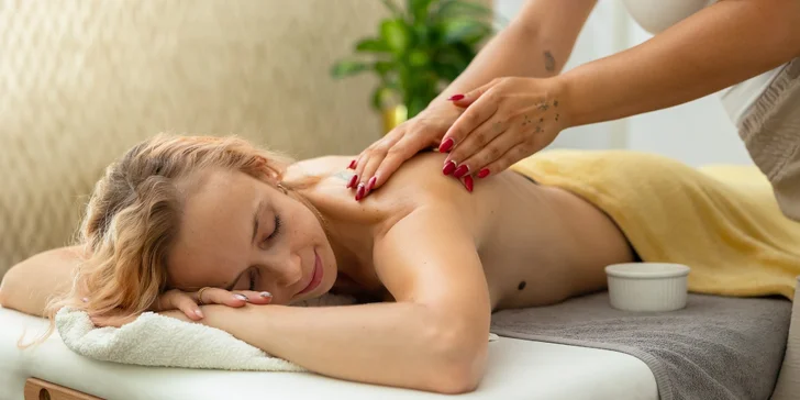 Relax a regenerácia pre tvár aj telo: Kráľovský peeling tváre, maderoterapia, masáž i výhodné balíčky