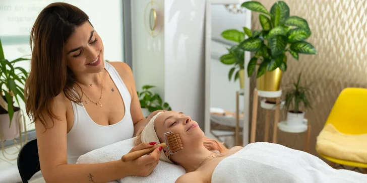 Relax a regenerácia pre tvár aj telo: Kráľovský peeling tváre, maderoterapia, masáž i výhodné balíčky