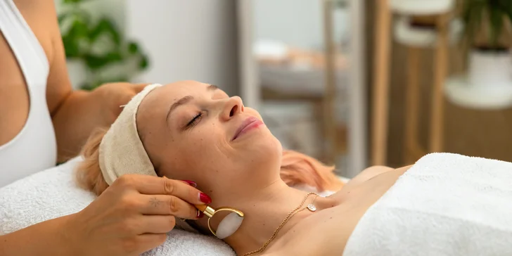 Relax a regenerácia pre tvár aj telo: Kráľovský peeling tváre, maderoterapia, masáž i výhodné balíčky